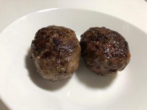 レビュー①：臭みがなく旨味が強烈